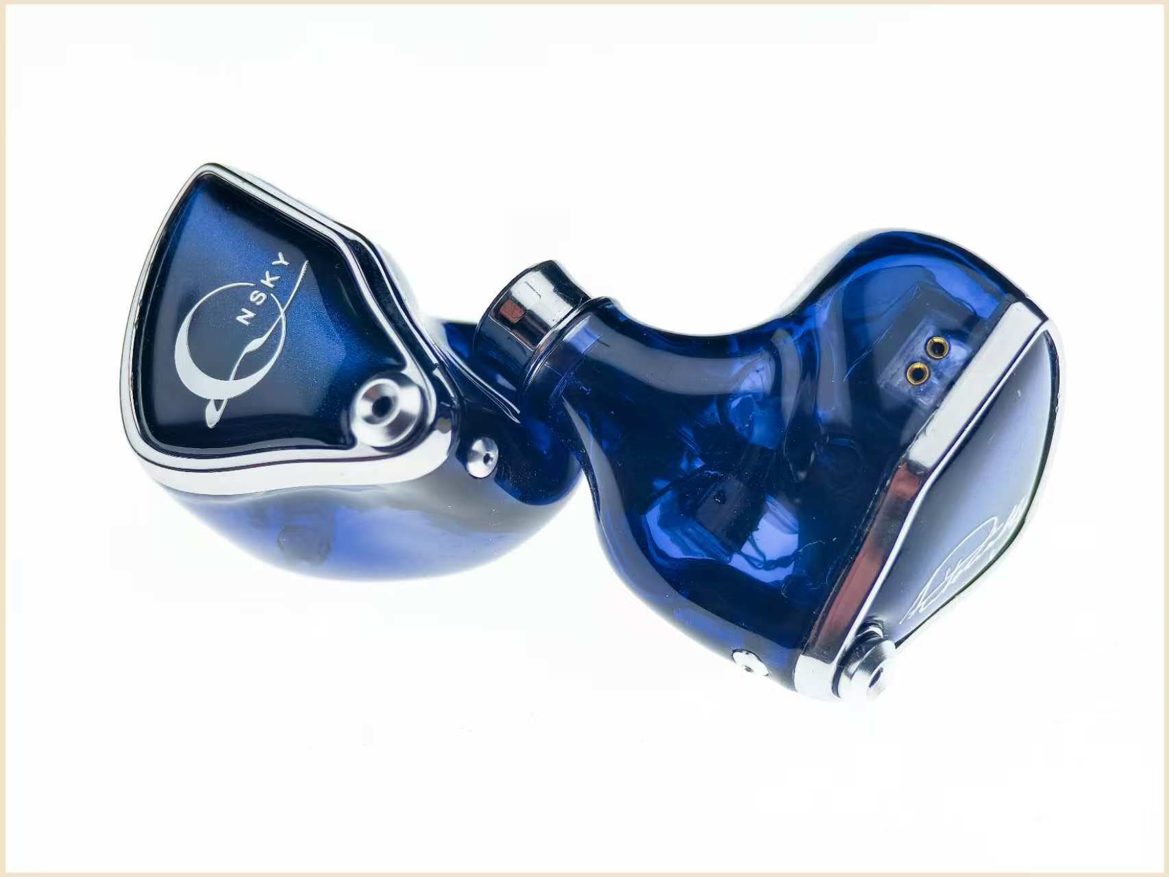 【全新耳機品牌】NSKYAUDIO （蔚藍北空）首款HiFi混合單元旗艦耳機 VITORIA （香港限定版）
