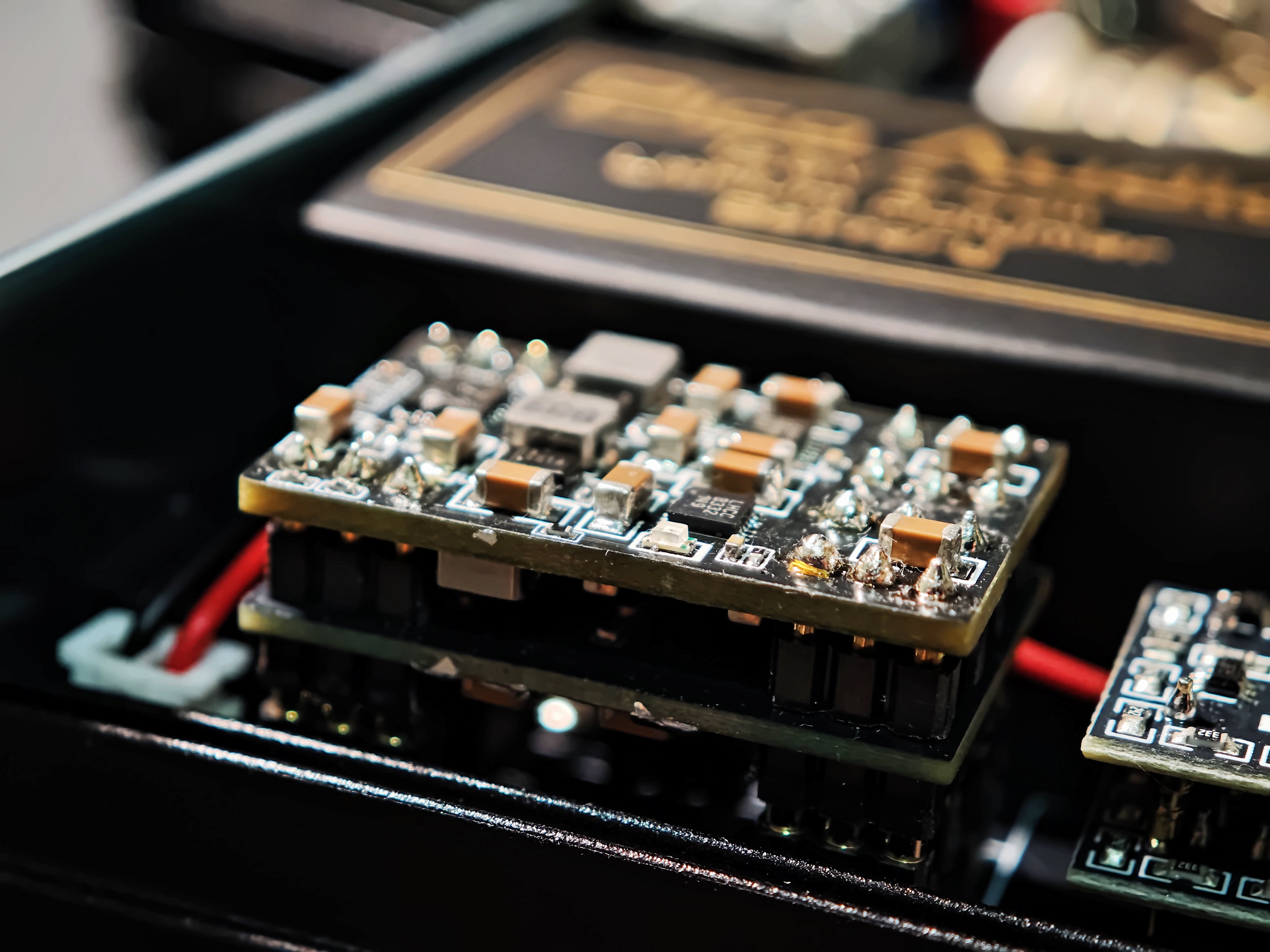 Pico Audio – Origa FE
世界首創全分立可更換真空管混合便攜耳機放大器