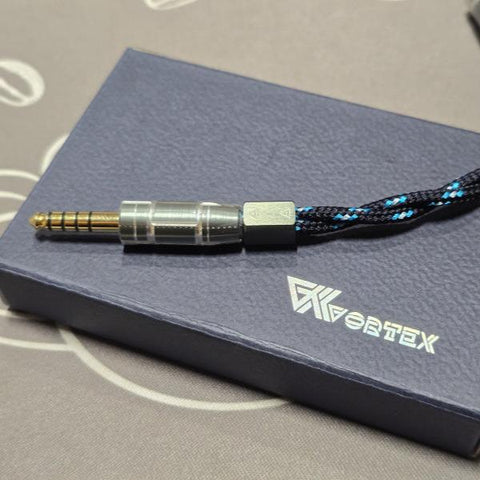 Vortex Elsa 對錄線 (4.4 to 4.4mm / 3.5 to 3.5mm)