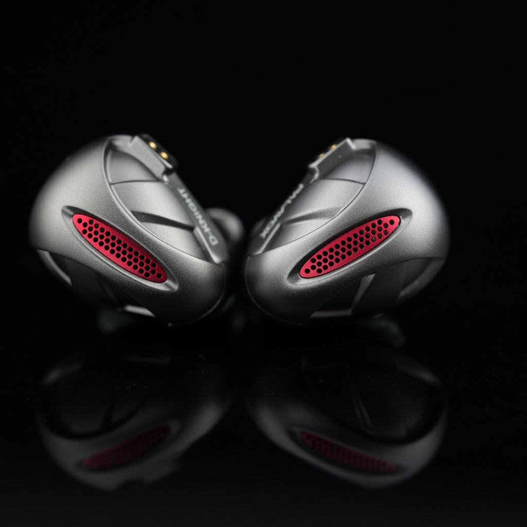 Palavox Audio Dark Knight 黑騎士 (2骨傳導 4微型平板 6動鐵 )