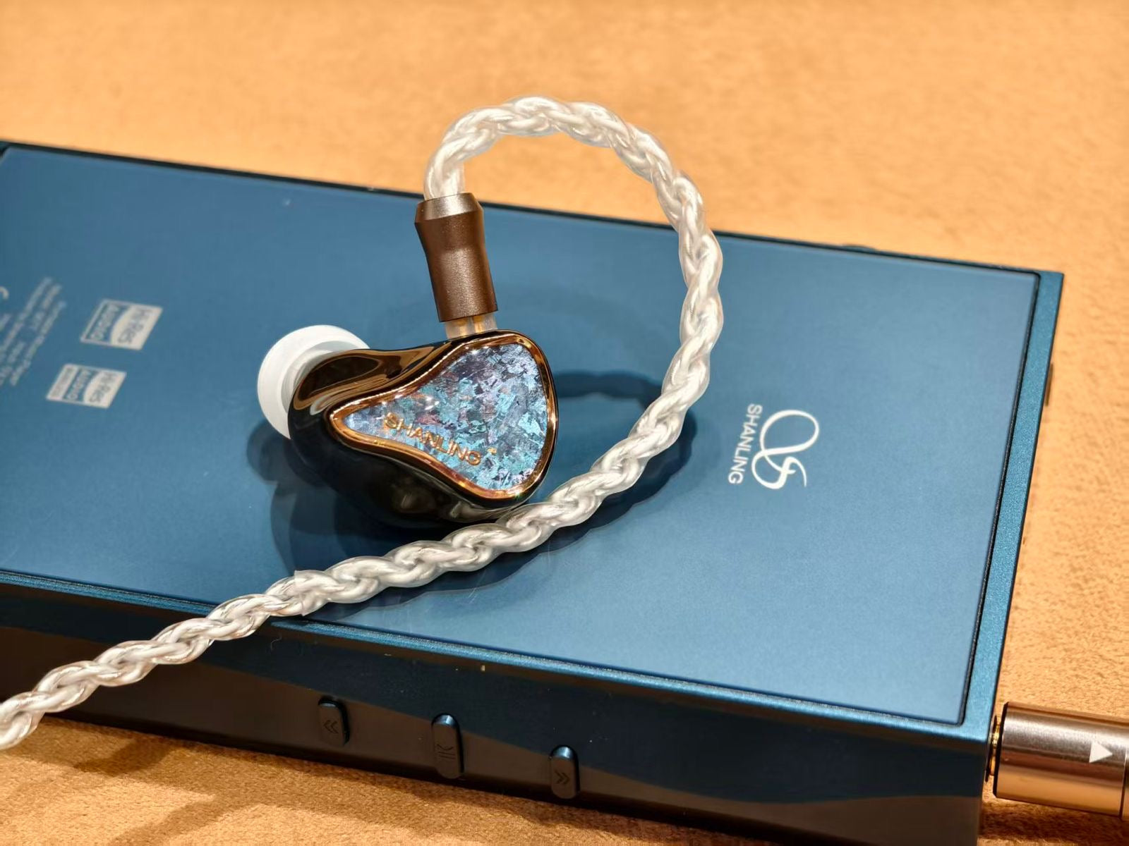 Shanling Regal兩圈四鐵兩平板入耳式HiFi耳機-琴瑟和鳴, 如在眼前