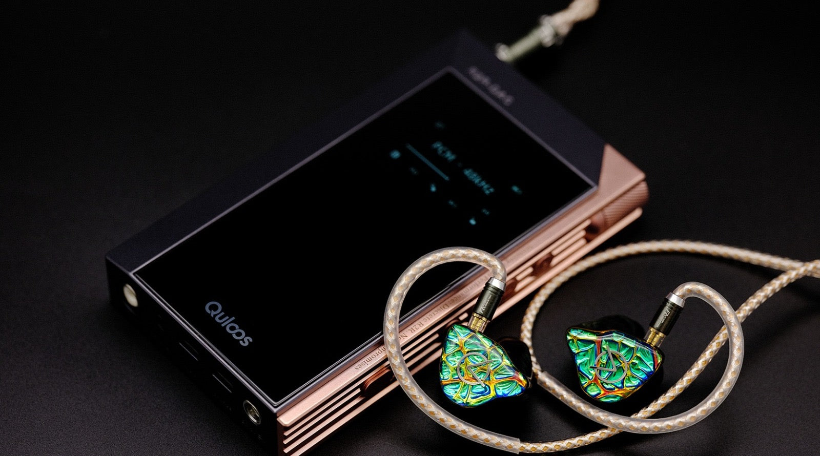 Qulcos MUB5 (旗艦級同軸+光纖+ USB+精調高清藍牙藍牙參考級R2R便攜解碼耳放)