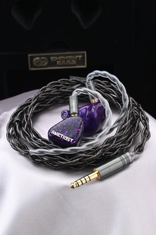 Eminent Ears Amethyst 紫寶石 2Micro平板+2動鐵+2動圈
三混合入耳式耳機