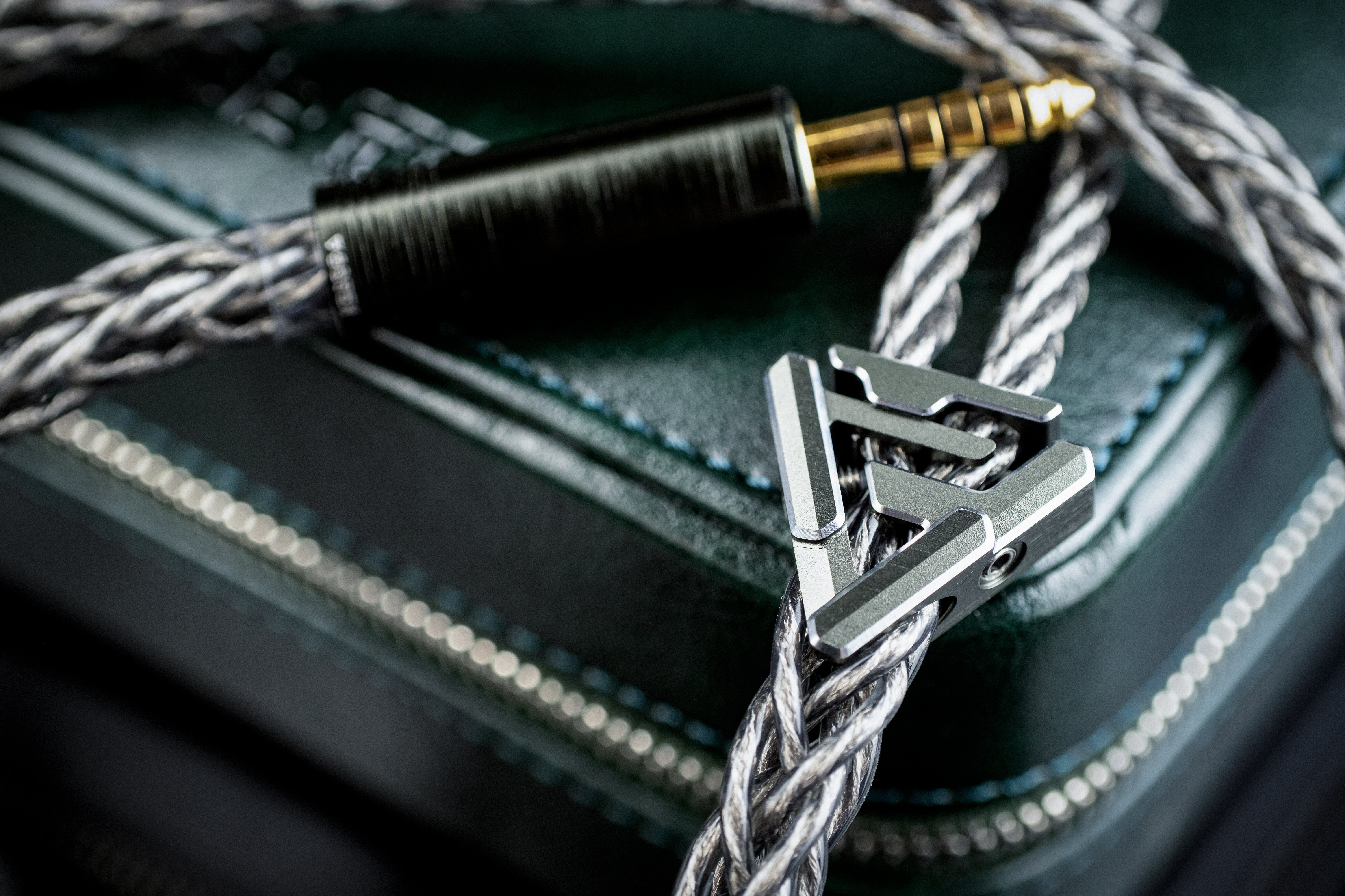 Vortex Cables IRIS 8wire耳機升級線 2pin 4.4mm