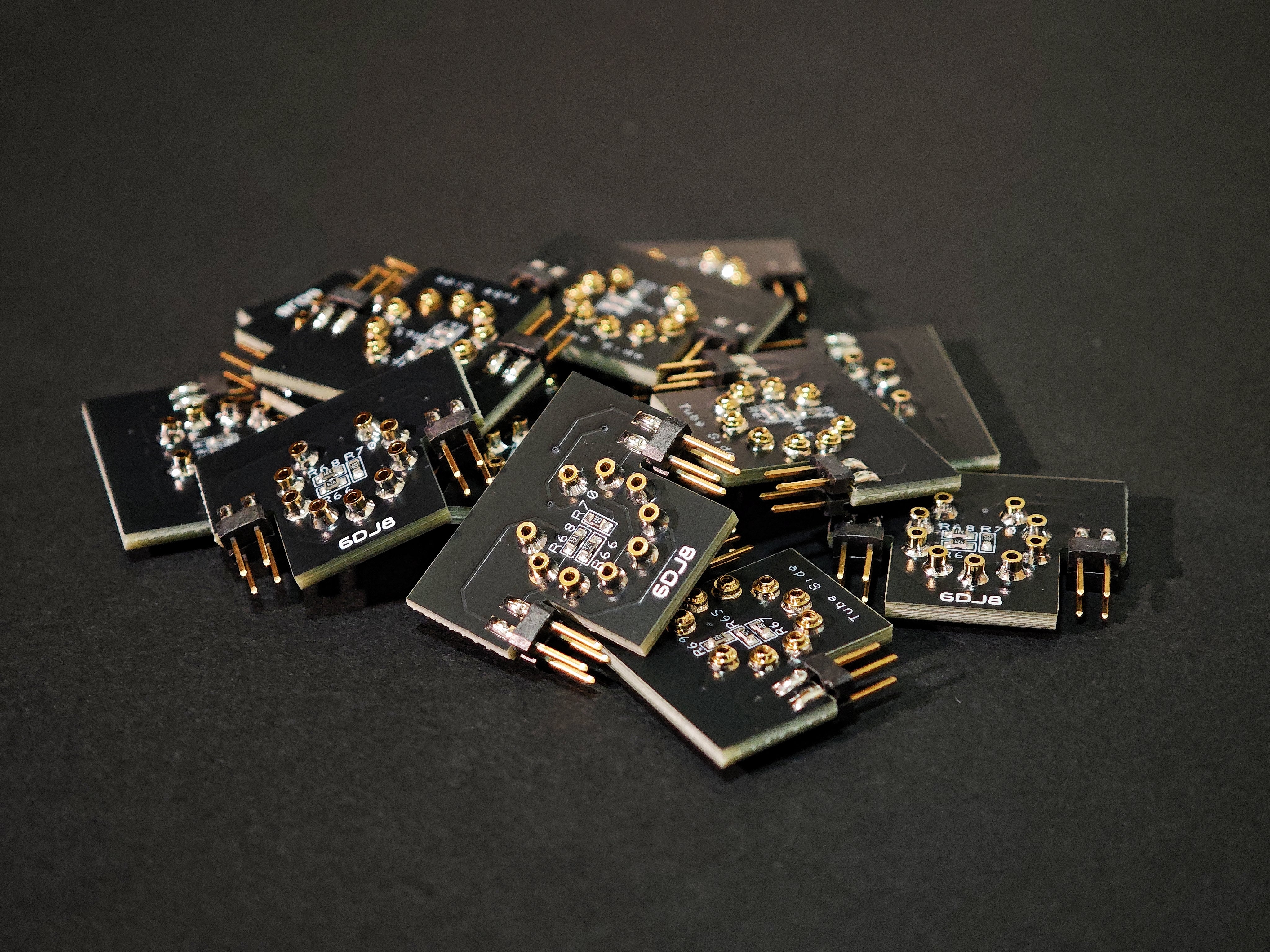 Pico Audio – Origa FE
世界首創全分立可更換真空管混合便攜耳機放大器