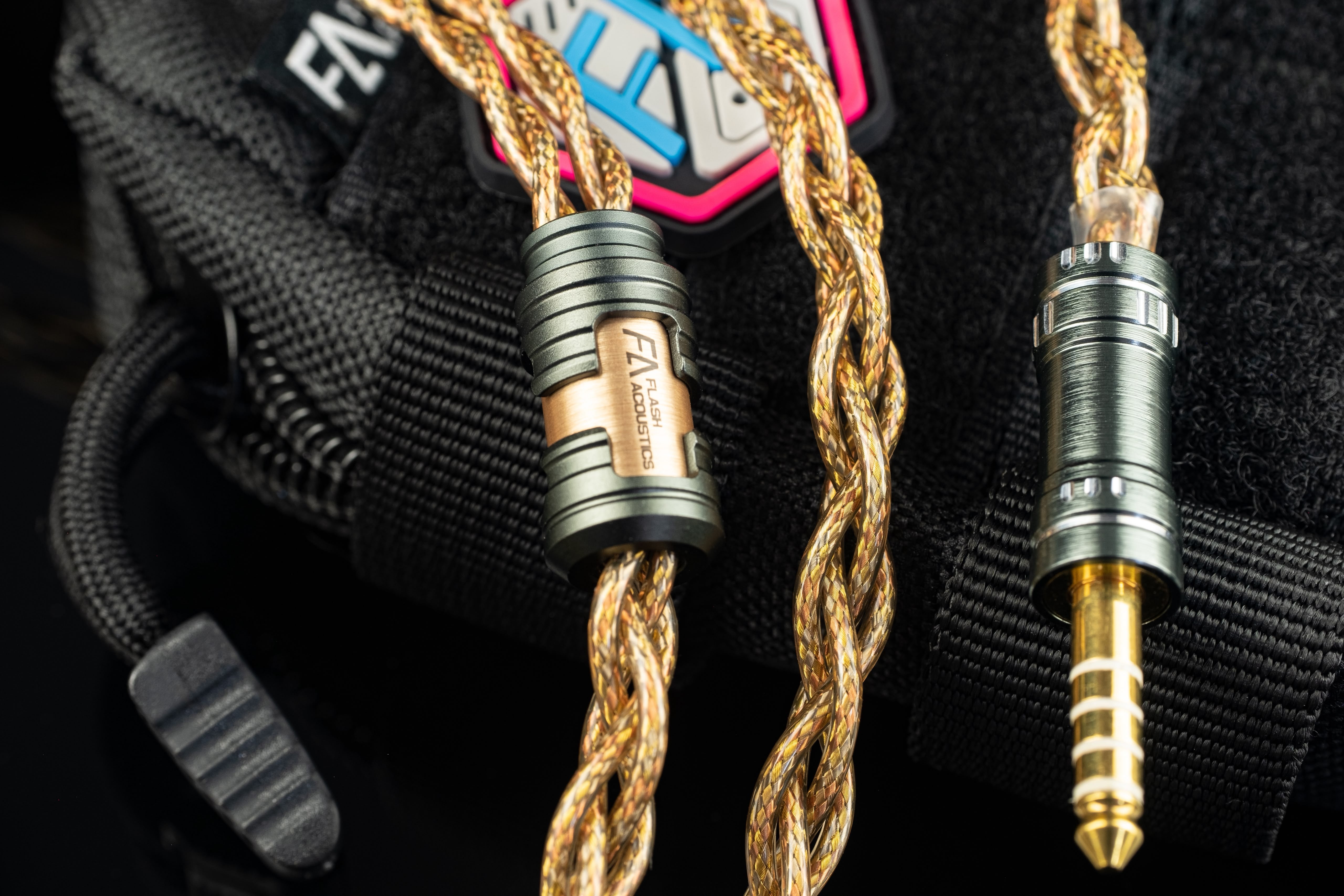 Flash Acoustics AIR WAVE 系列全新旗艦 —— Cosmic Storm Versa 4.4mm (Versa已包括可換2pin & mmcx )