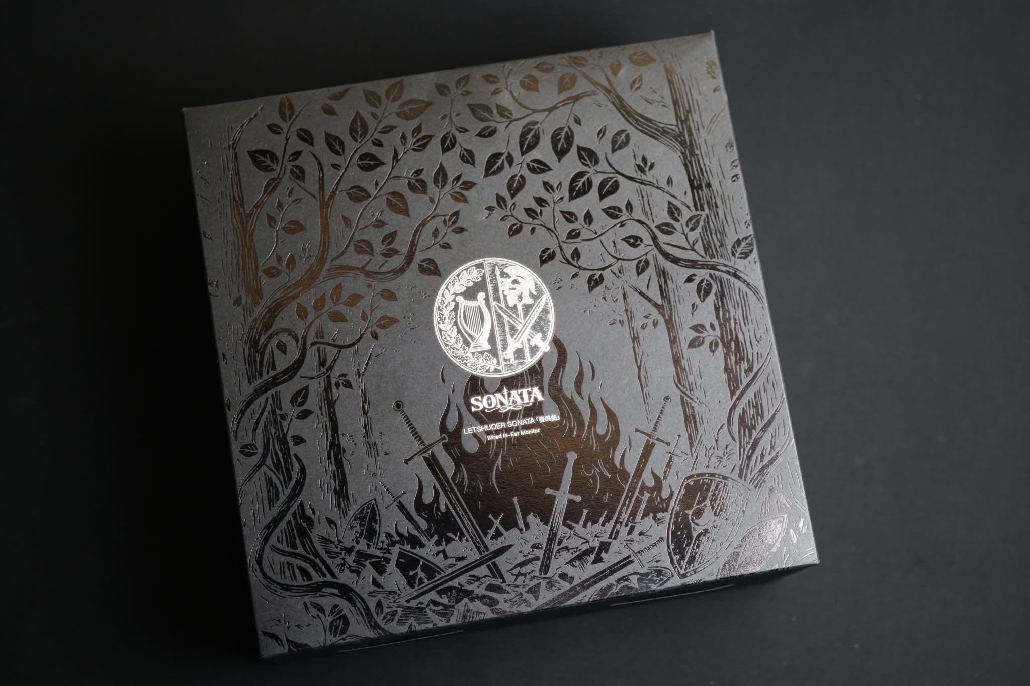 LETSHUOER SONATA「奏鳴曲」（2動圈+4樓氏動鐵+4聲揚靜電圈鐵靜）混合旗艦 入耳式耳機