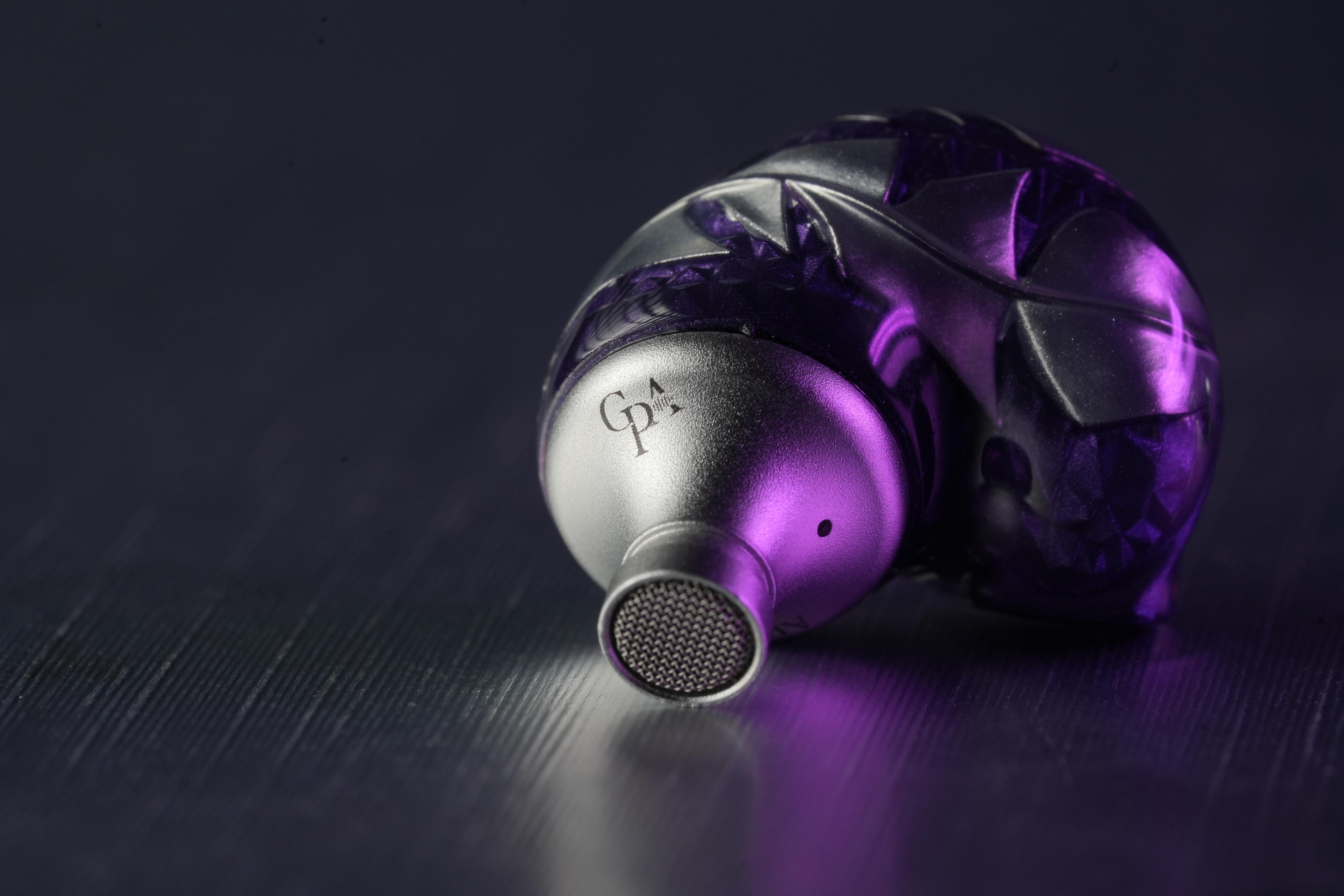 Artpical & 戈聲聯乘 Silver Wing Beyond 彼岸銀翼 （預訂中約4月10號到貨）