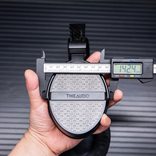 THIEAUDIO Cypher
Flagship Dynamic Driver Open-Back 頭戴式耳罩￼