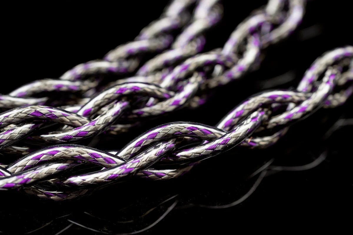 FLASH ACOUSTICS
Thunderstorm雷暴 4.4mm 耳機升級線