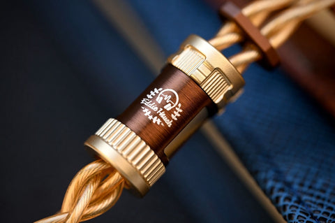Nostalgia Academia 首波企劃 —— Eddie Prestige 2Pin 4.4mm 限量升級線
(香港地區只有100條配給）已完滿結束，多謝各位支持 ！