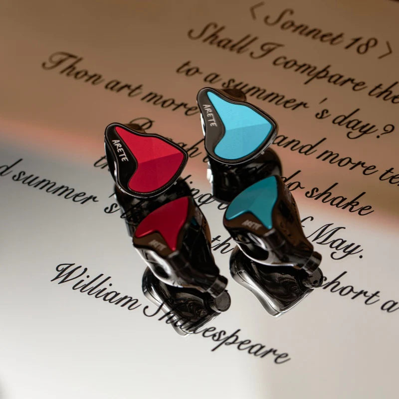 ZiiGaat x Fresh Reviews Arete II
2nd Gen 1DD + 4BA 入耳式耳機