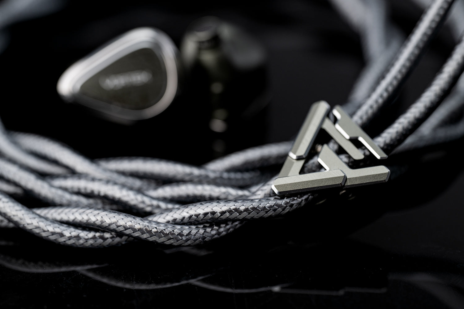 Vortex Cables Ultra Series-TITAN 升級線 (2-Pin 0.78mm)