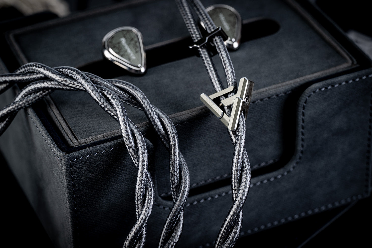 Vortex Reference
定義真參考級入耳式耳機