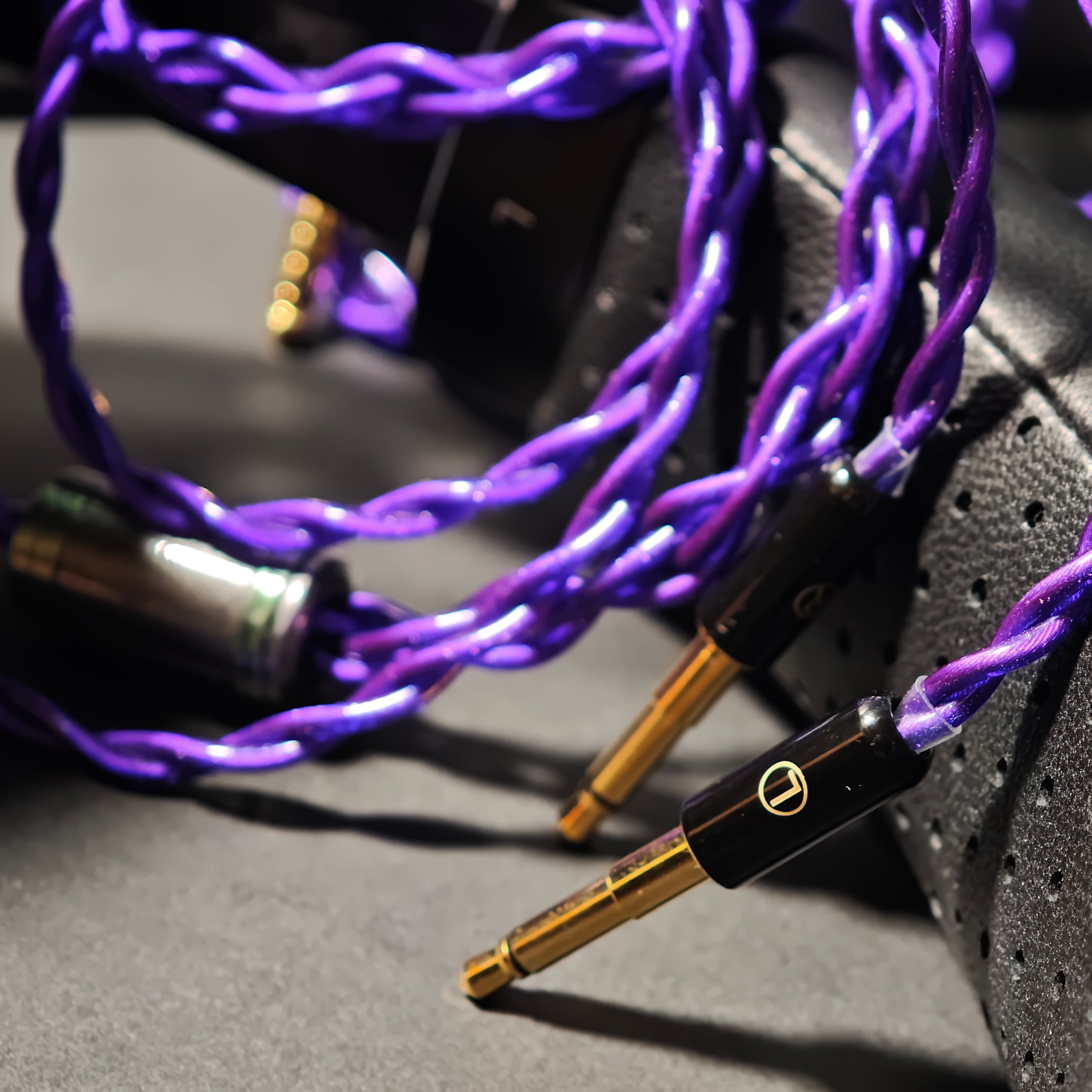 Rolling Force Violet 耳牛線升級線